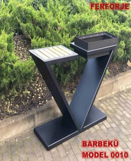 Ferforje çeşitlerinden olan mangal ve barbeküler eşsiz mekanarın vazgeçilmez sumun modüllerinden olmasından dolayı her evde bulunması gereken bir üründür. Ferforje mangal ve barbekülerimizden satın almak isteyen müşterilerimizi imalat ve satış atölyemizde misafir ederek üretimlerimizi yerinde görmelerini sağlıyoruz.