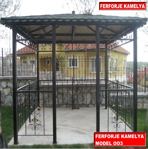 Kamelya üretimi yapmak ustalık, iyi bir hesaplama tecrübe ve estetik gerekmektedir. Ferforje çardak, pergola ve kamelya üretimlerimiz daima size özel olarak imal edilmektedir. Ferforje kamelya ve pergola uygulamaları demirin en eşsiz halini sunar.